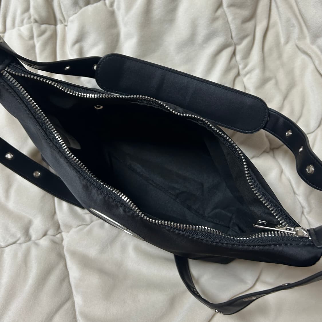 노이아고 숄더백 상품이미지6