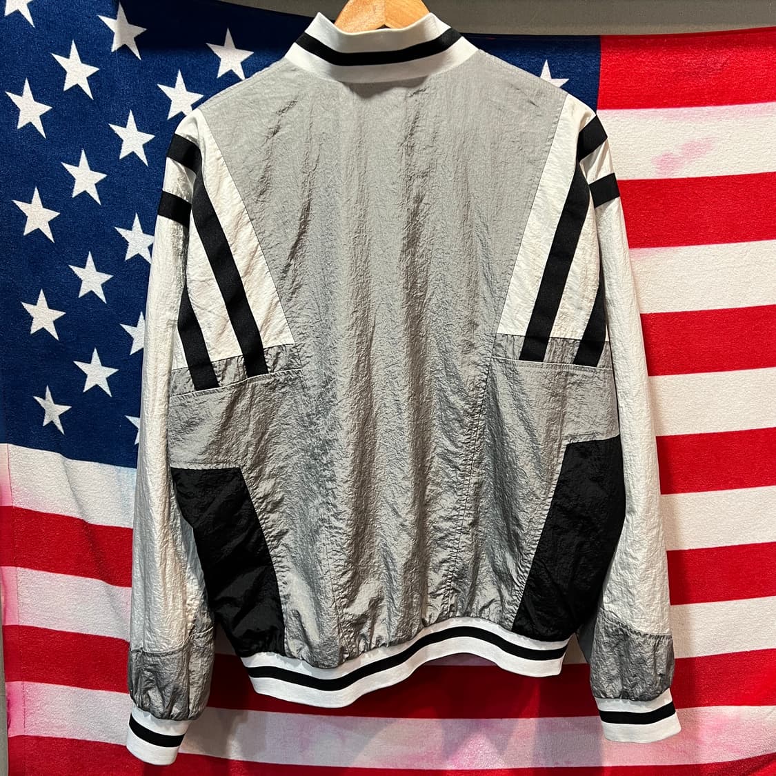 나이키 바람막이 상품이미지2