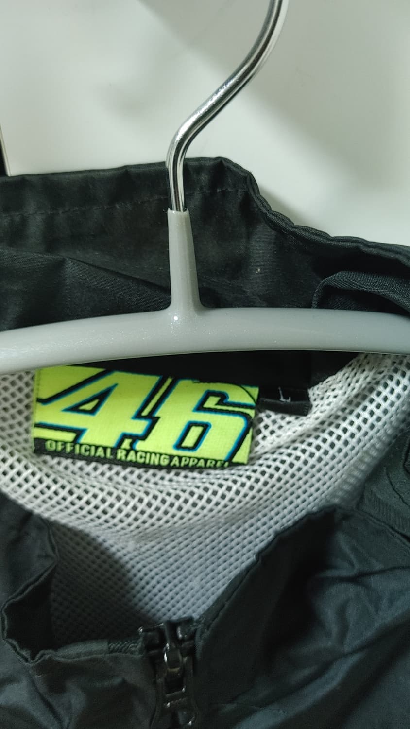 VR46 로씨 발렌티노 몬스터 바람막이 자켓 L 상품이미지3