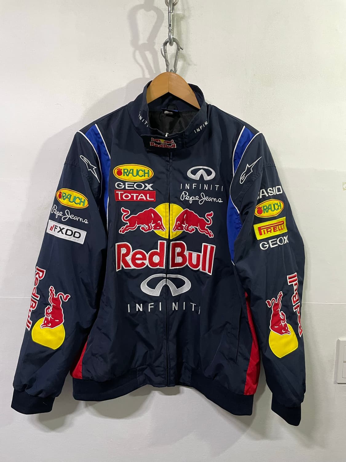 레드불 알파인스타 레이싱자켓 XL 사이즈 110 사이즈 상품이미지1