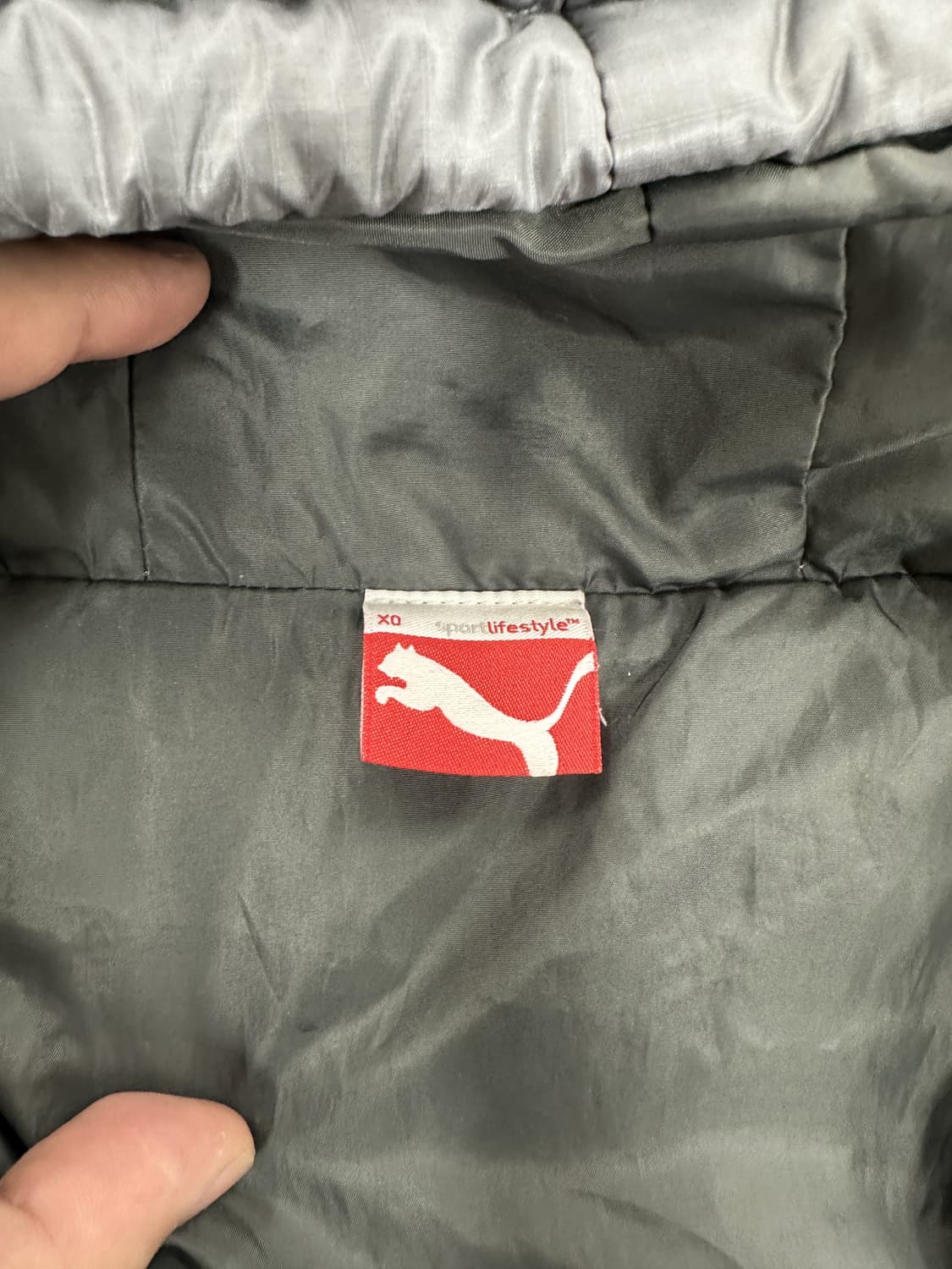 퓨마 그레이 구스다운 경량 패딩 상품이미지3