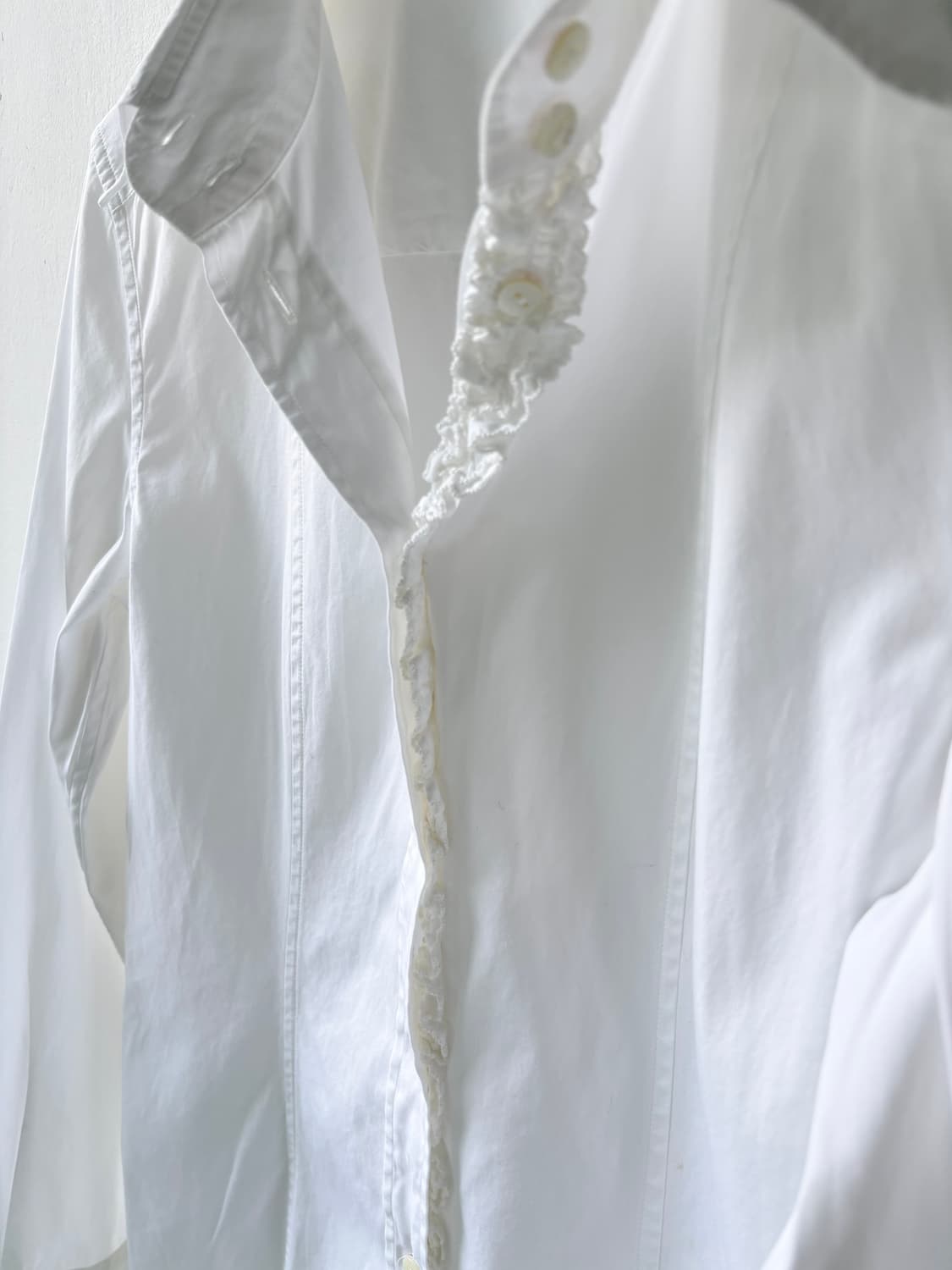 돌체앤가바나 프릴 라인 셔츠  상품이미지6