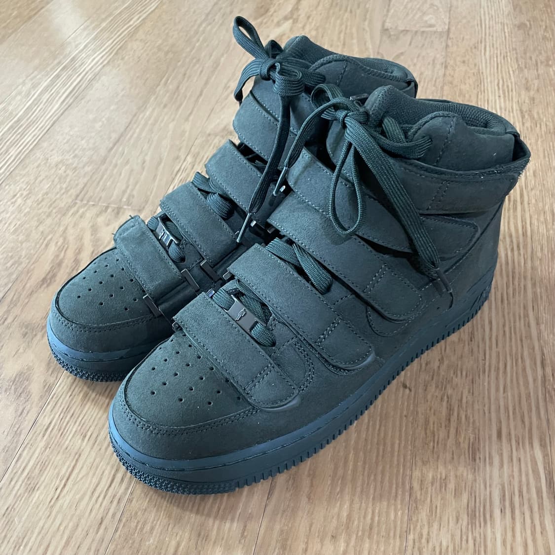 나이키x빌리 아일리시 에어포스 하이 260 상품이미지3