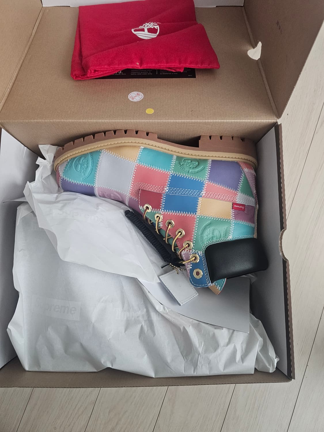 슈프림 × 팀버랜드 멀티 컬러 패치워크 부츠 8US 260사이즈 상품이미지1