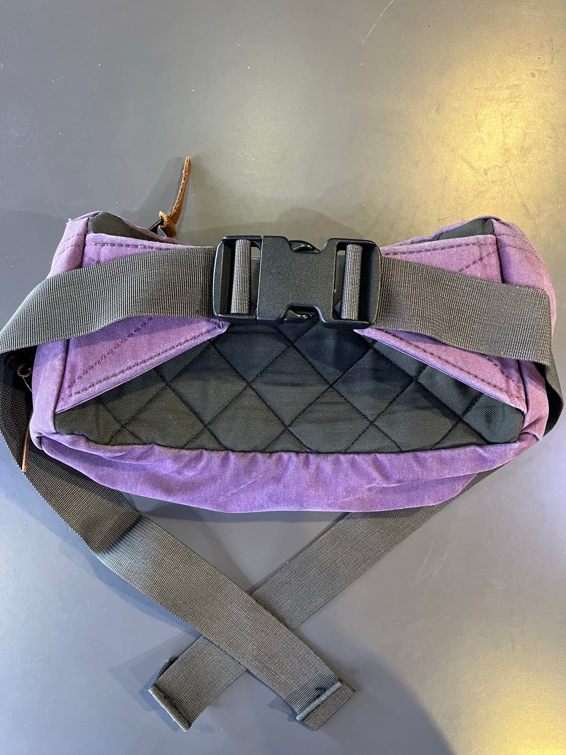 그레고리 구형 로고 웨이스트백 상품이미지3