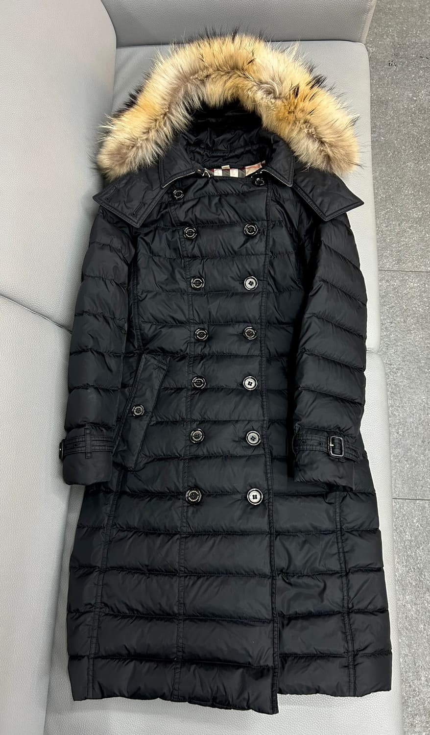 버버리 달머튼 블랙 롱패딩(XXS/44) 상품이미지2