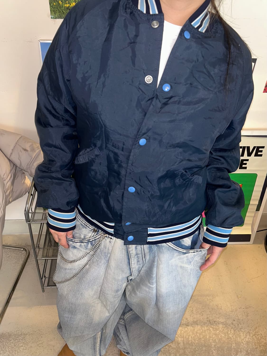 90s 올드스쿨 아메리칸 빈티지 나일론 바시티 자켓 상품이미지3