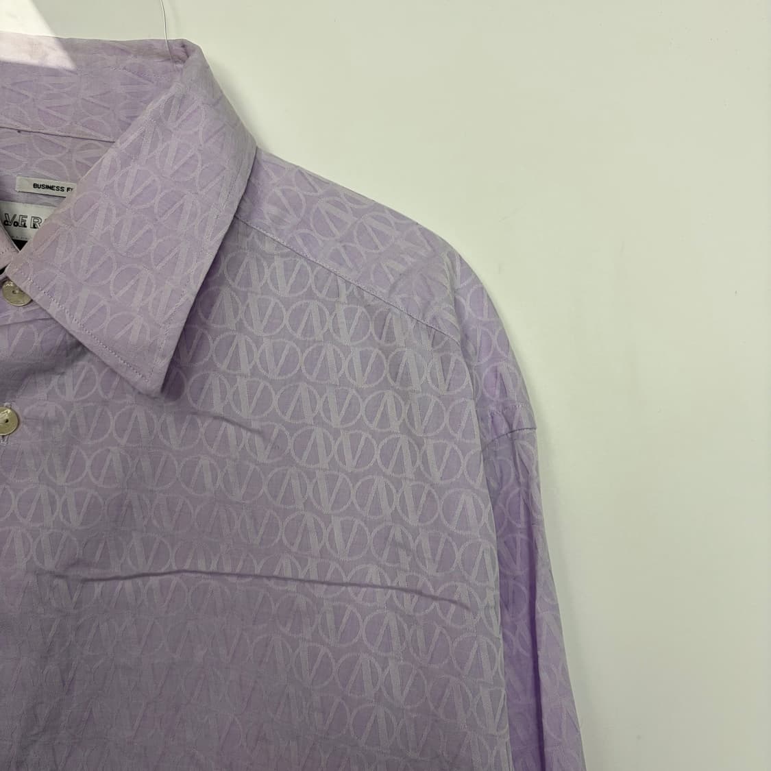 베르사체 로고 패턴 셔츠 상품이미지3