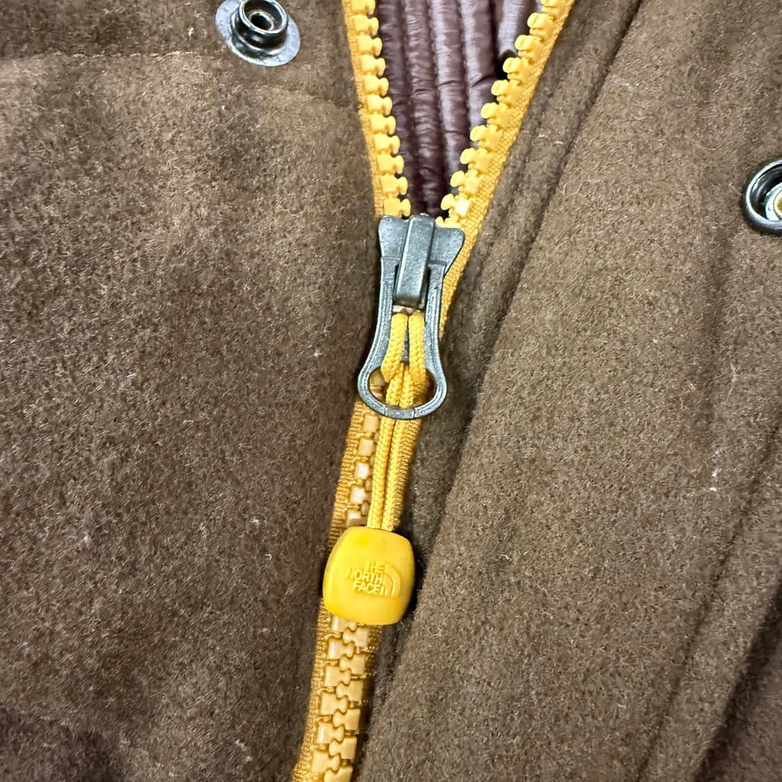 노스페이스 브라운 초코 후드 패딩 조끼  상품이미지8