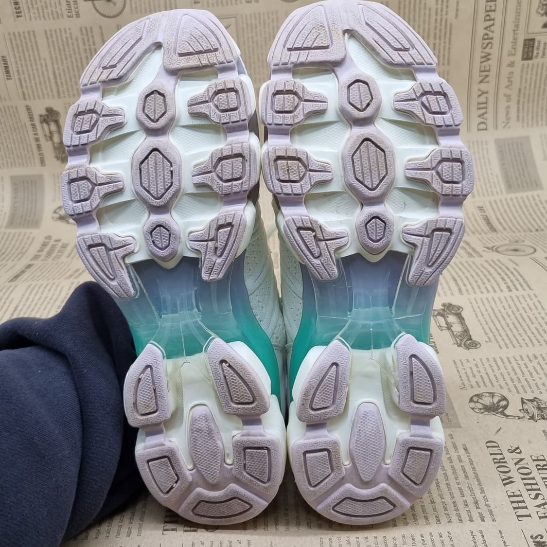 밸로 티바트1.0 런닝화 250 상품이미지3