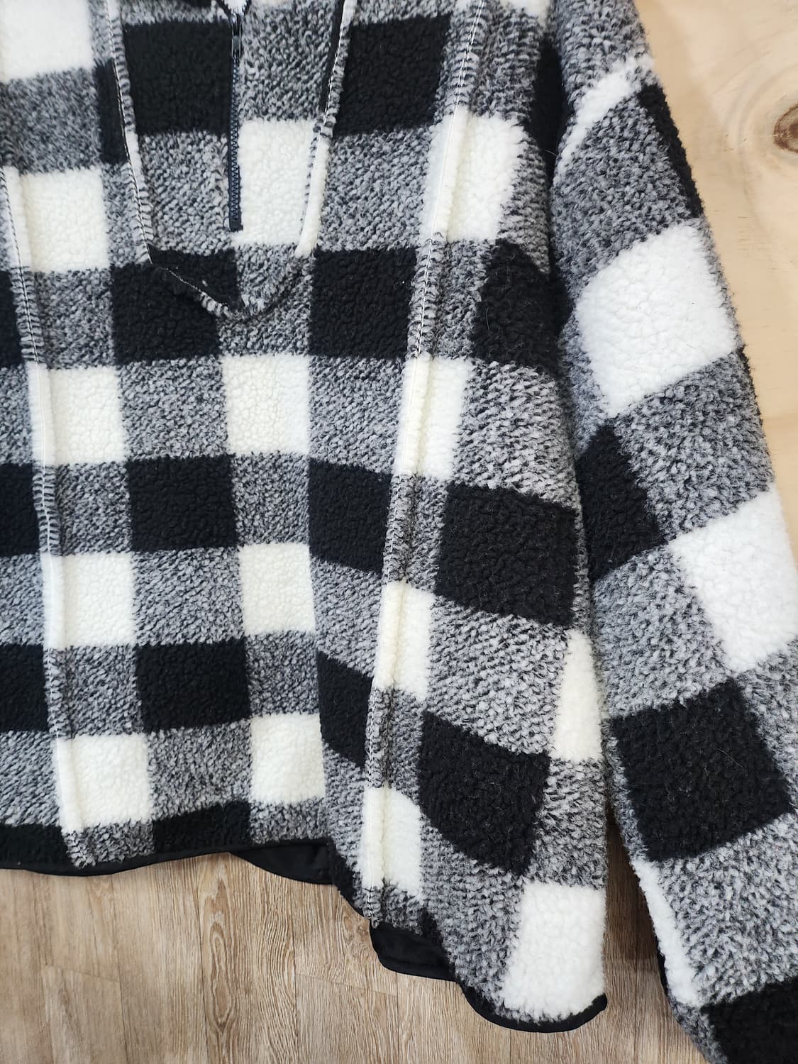 647) 오버핏 체크 뽀글이 후리스 맨투맨 상품이미지4