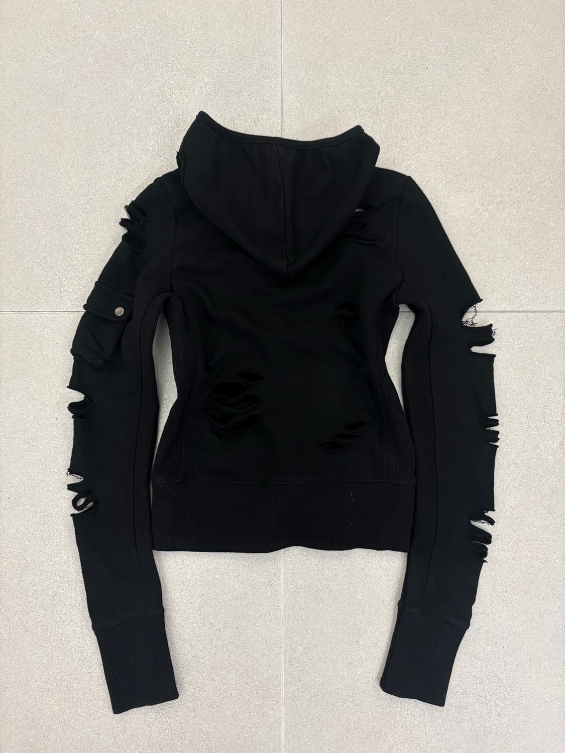 데미지 포켓 후드집업 상품이미지3