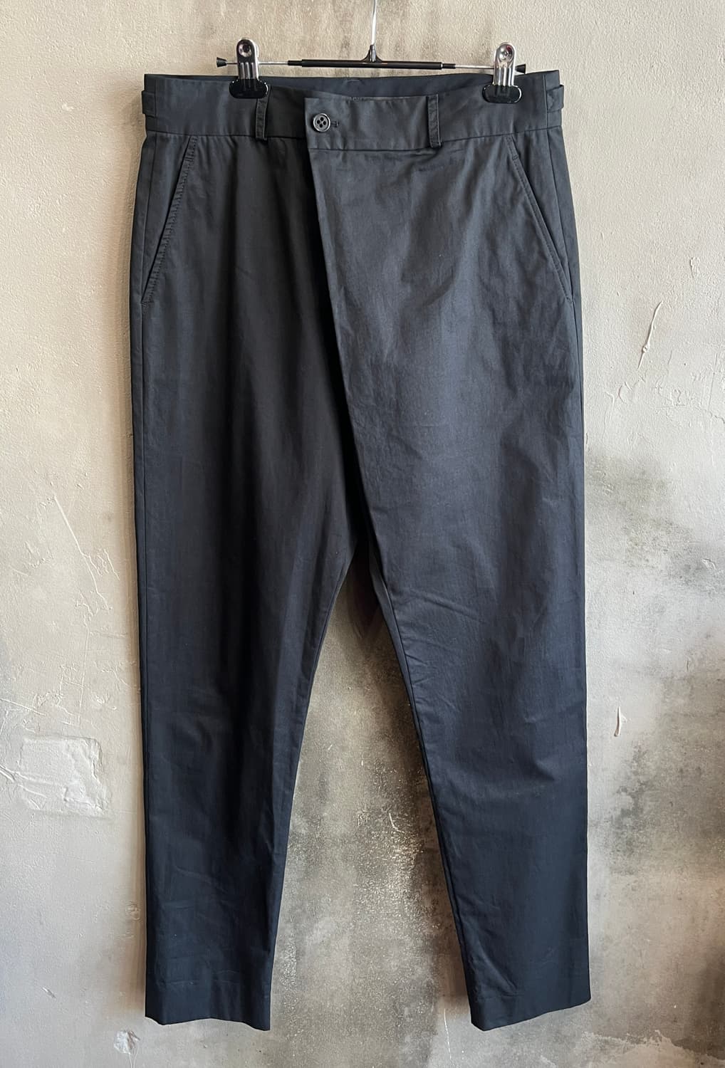 다미르 도마 비대칭 랩 트라우저  상품이미지2