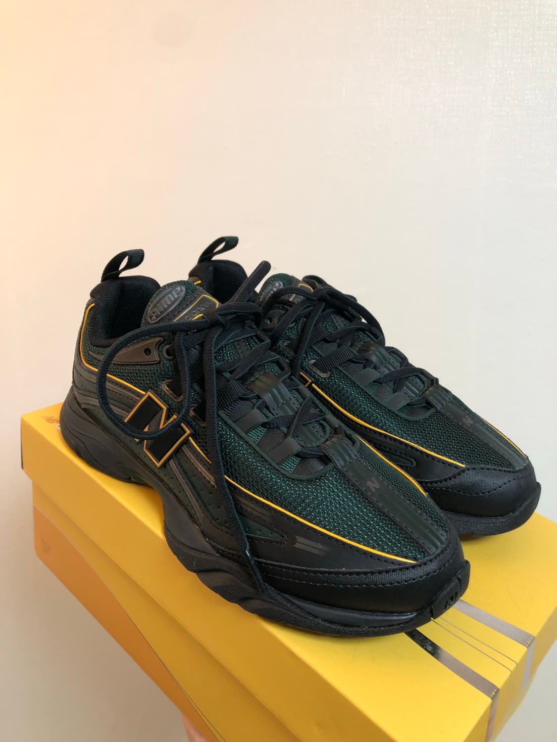 뉴발란스 X 에메 레온 도르 신발 상품이미지1