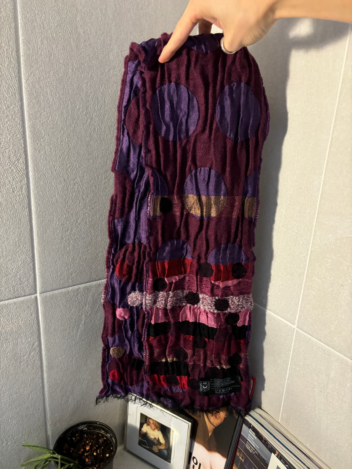 빈티지 플리츠 도트 머플러 상품이미지1