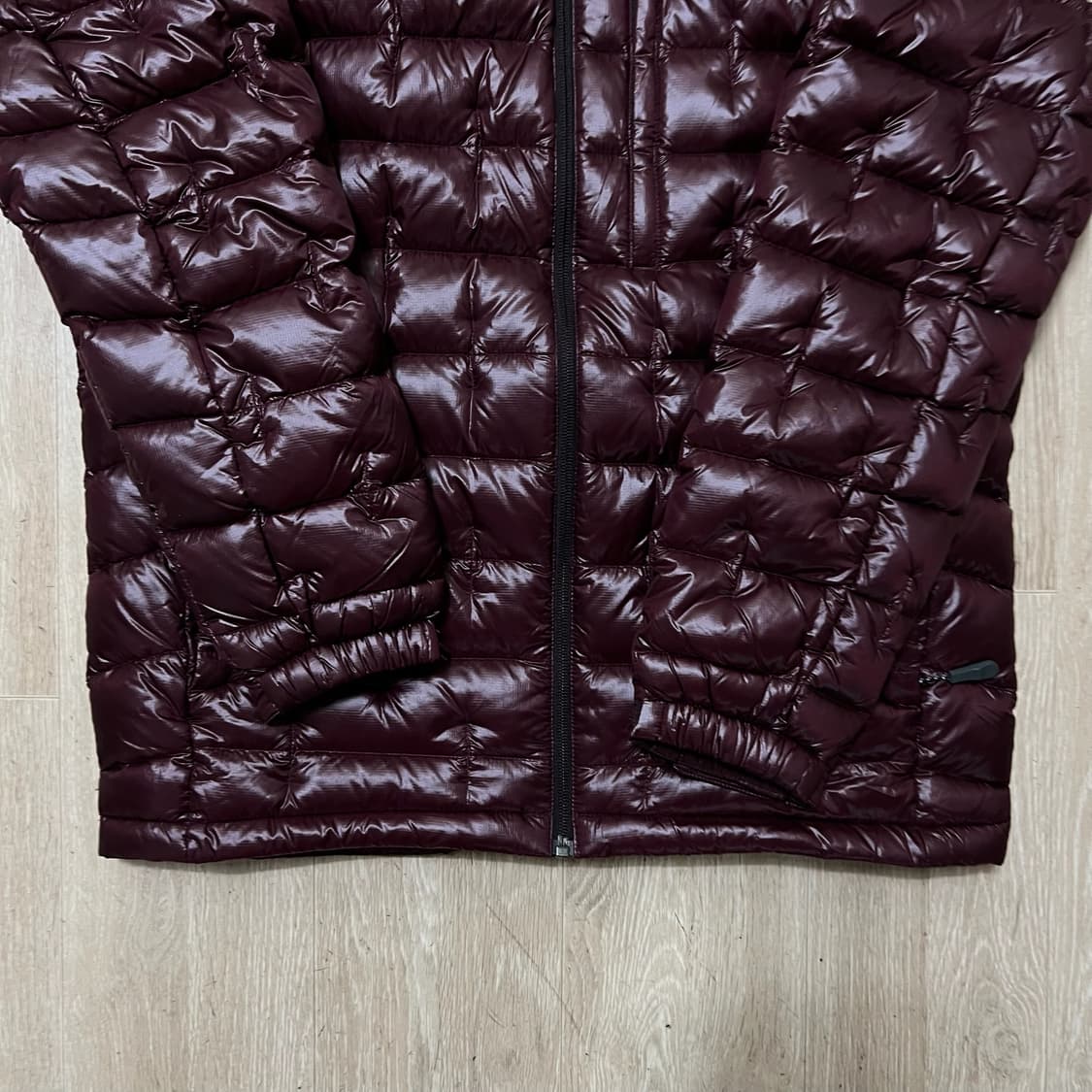 더레드페이스 하이킹 구스다운 경량패딩 XL/105  상품이미지4