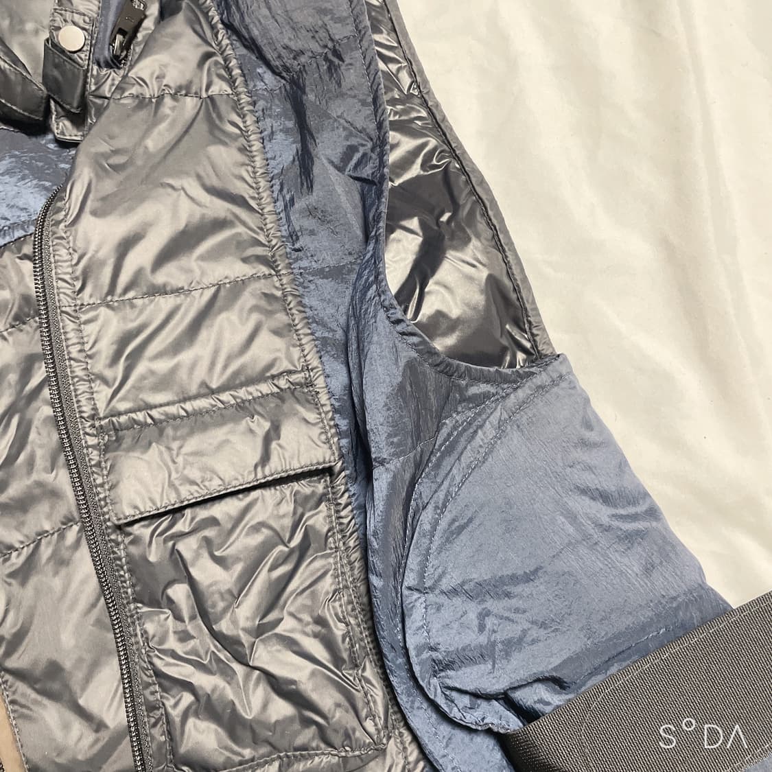 발렌시아가 유틸리티 패딩조끼 베스트 44 상품이미지3