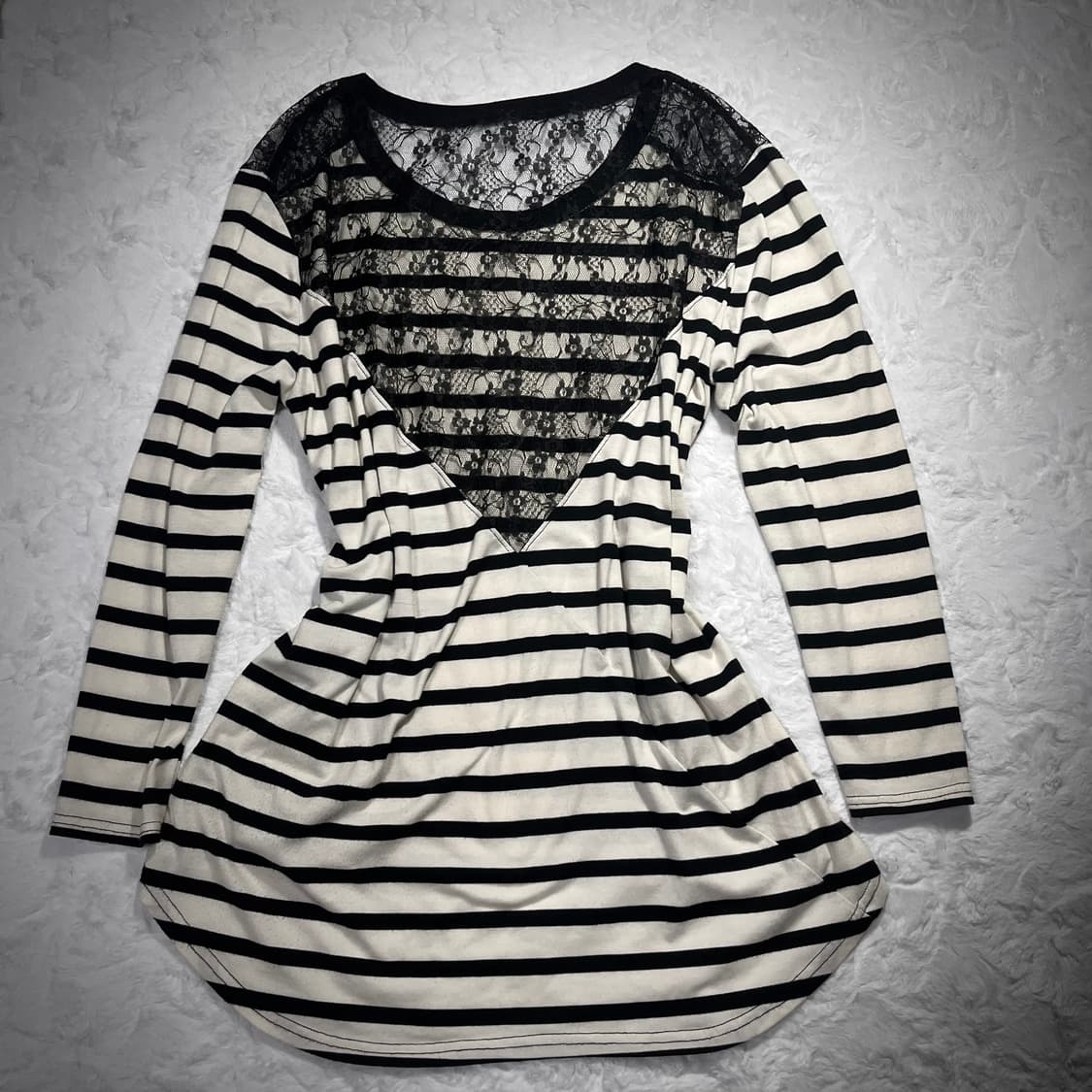 오네갸루 백레이스 스트라이프 탑 상품이미지3