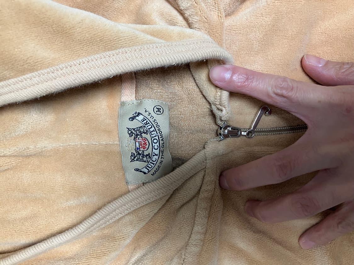 Y2K 쥬시꾸뛰르 벨루어 후드집업 캬라멜 tan 상품이미지3