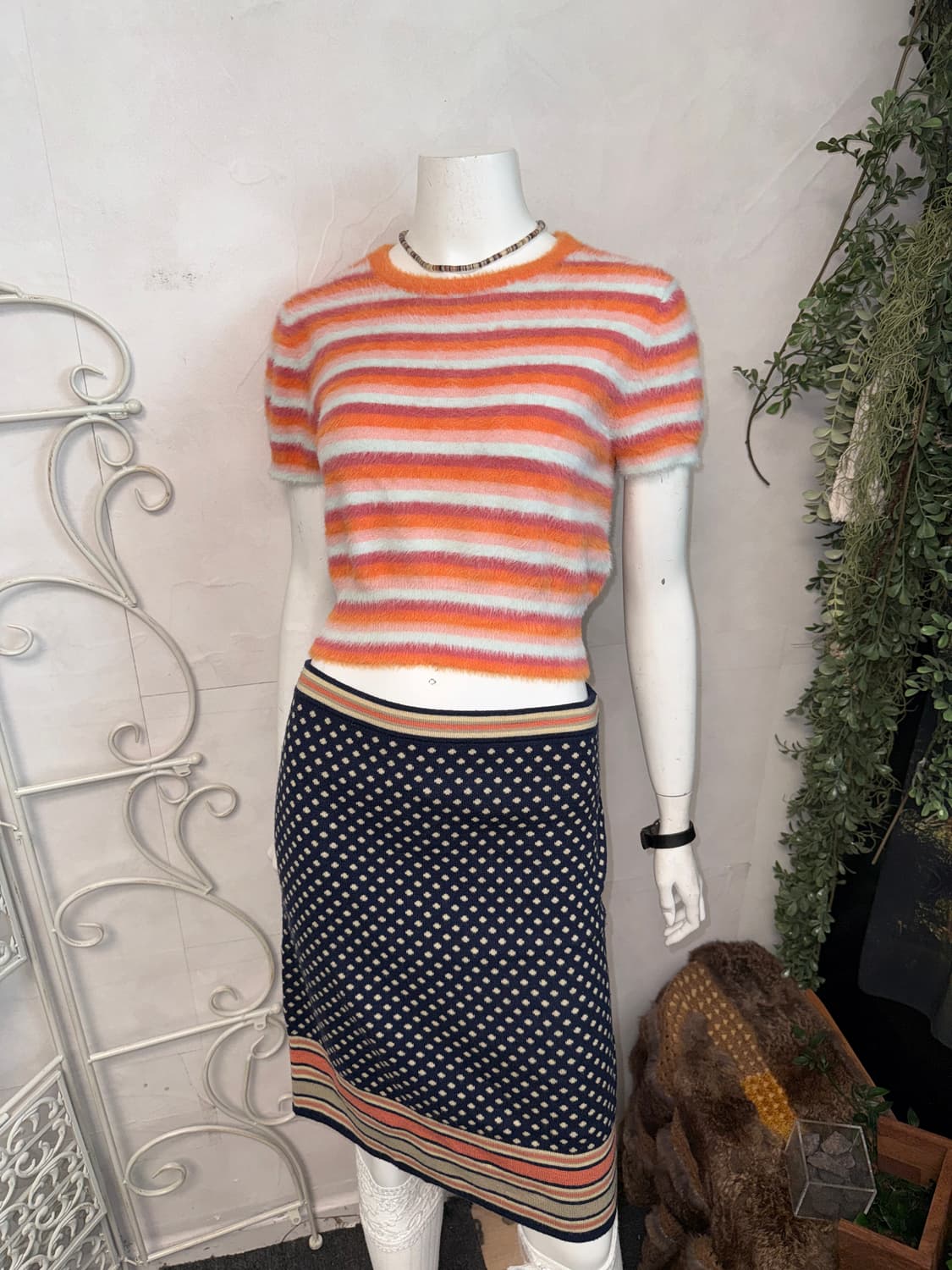 Levi’s kitsch coral stripe half fur knit 상품이미지2