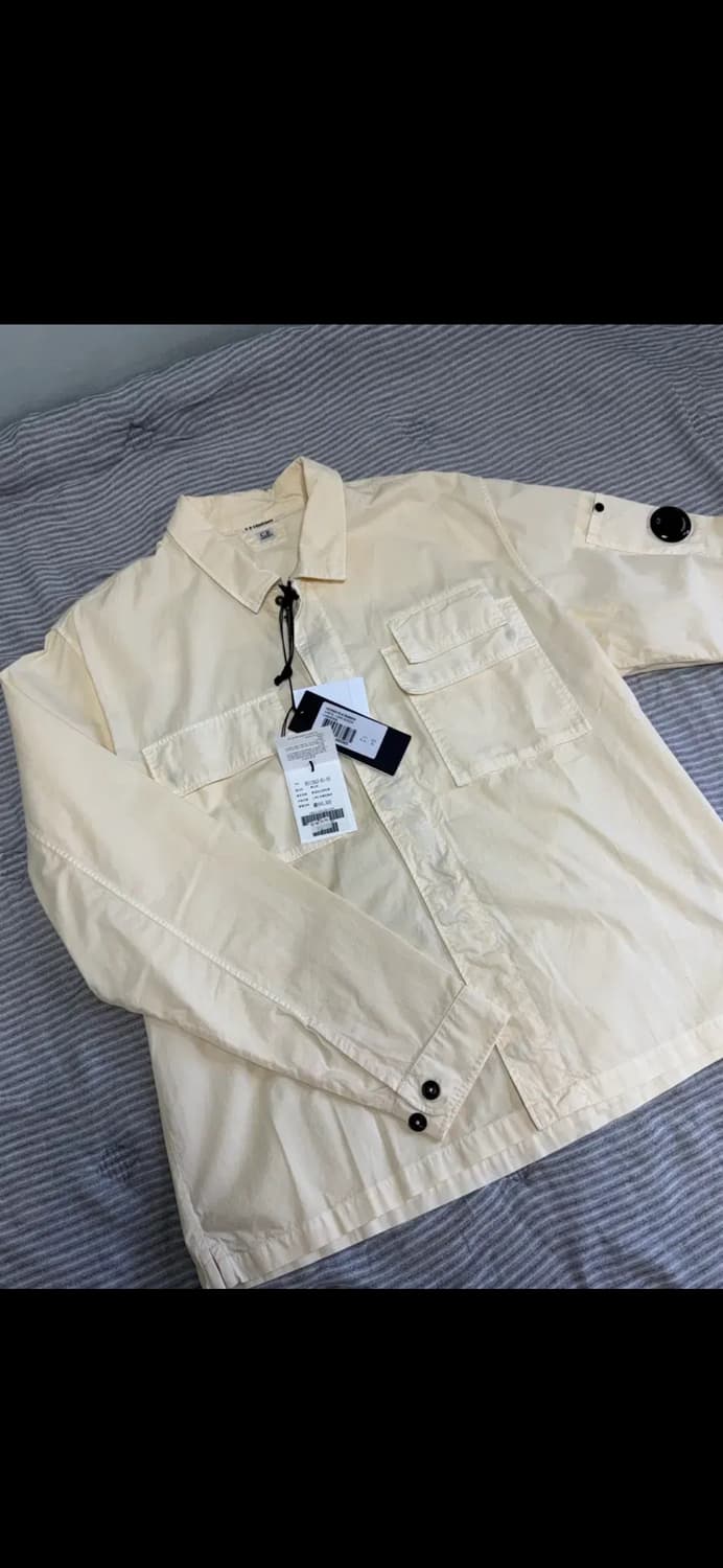 CP컴퍼니 코튼 크림 오버셔츠 새상품(XL) 상품이미지1
