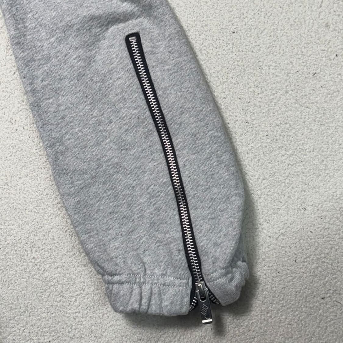 NIKE NSW 트렌드 스니커즈 조거팬츠 그레이 XL 상품이미지4