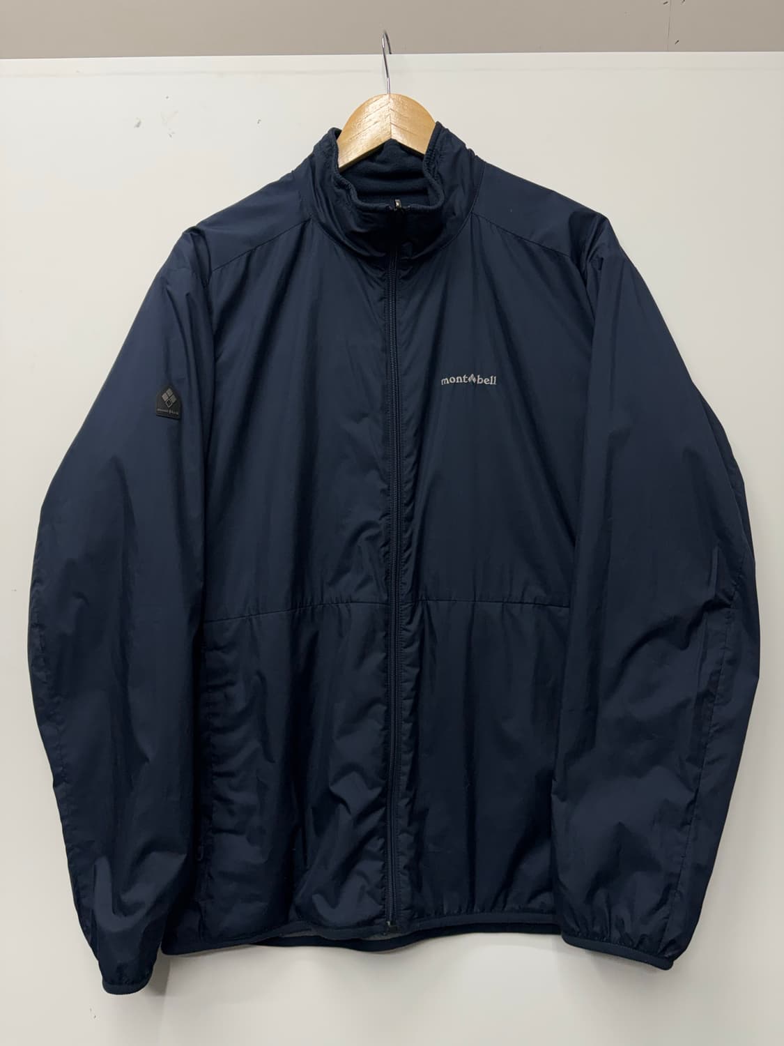 몽벨 리버시블 윈드자켓 상품이미지2