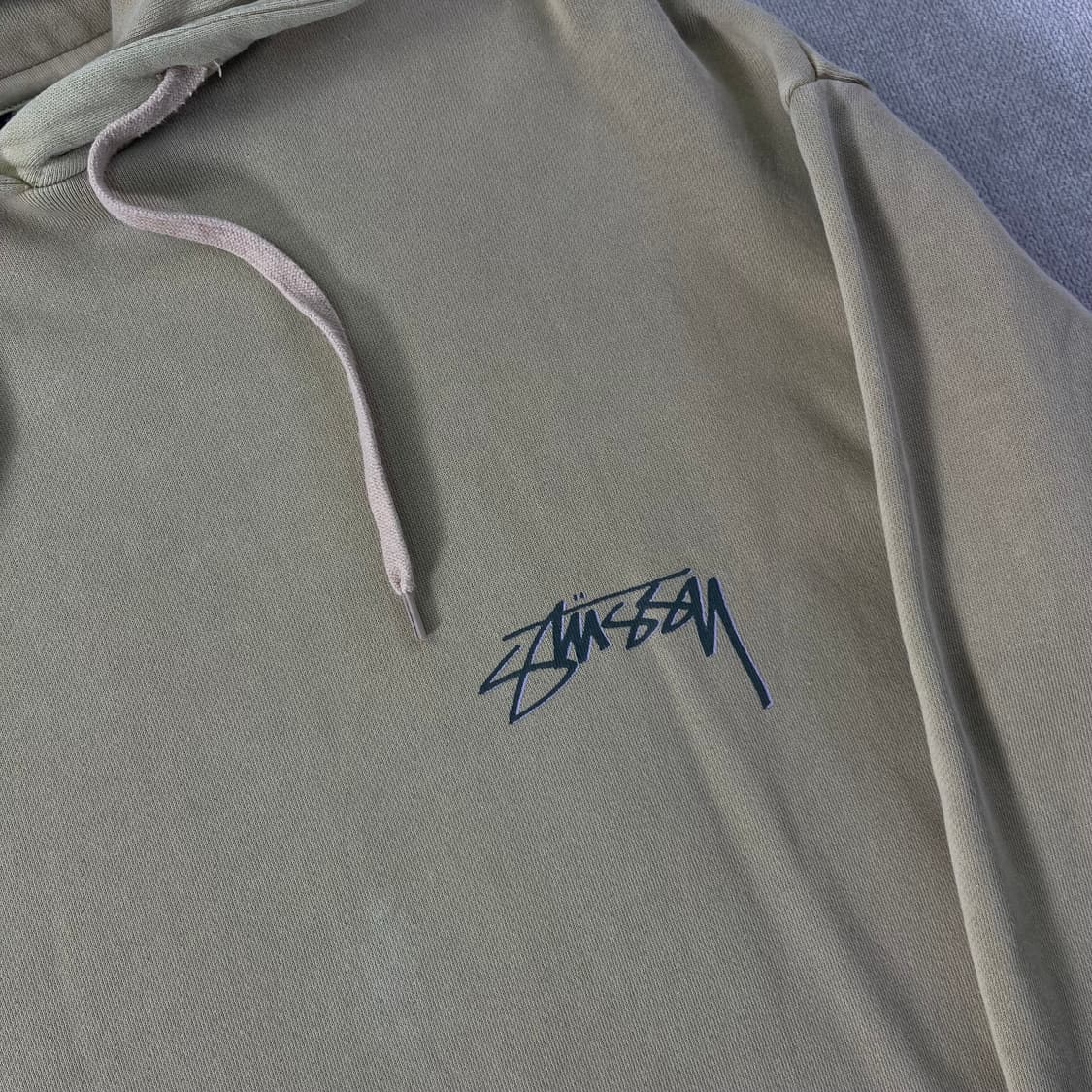 105 스투시 쉐도우 스크립트 피그먼트 후드티 상품이미지3