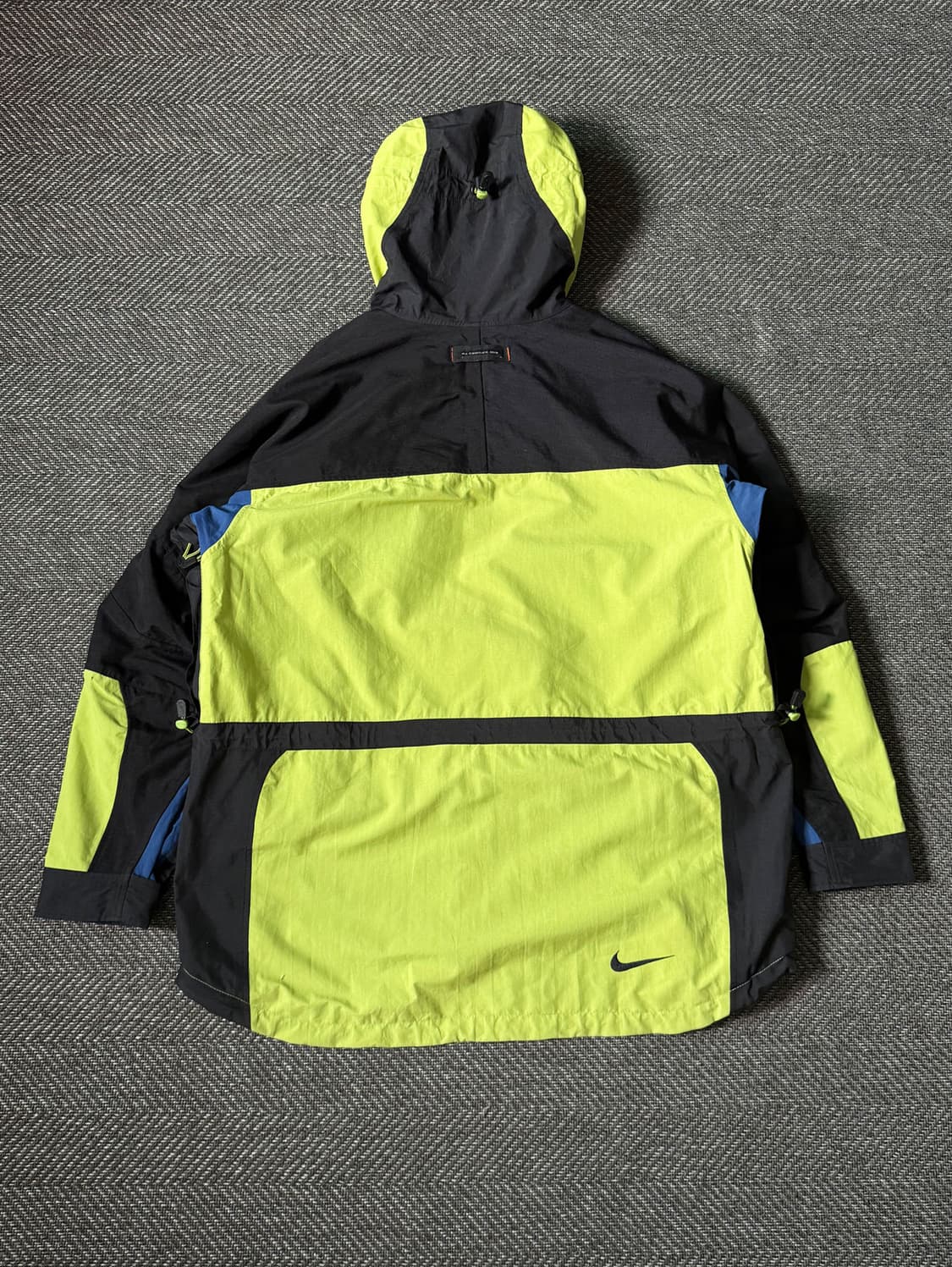 90s 나이키 ACG 스톰핏 테크니컬 쉘 자켓 (110) 상품이미지9