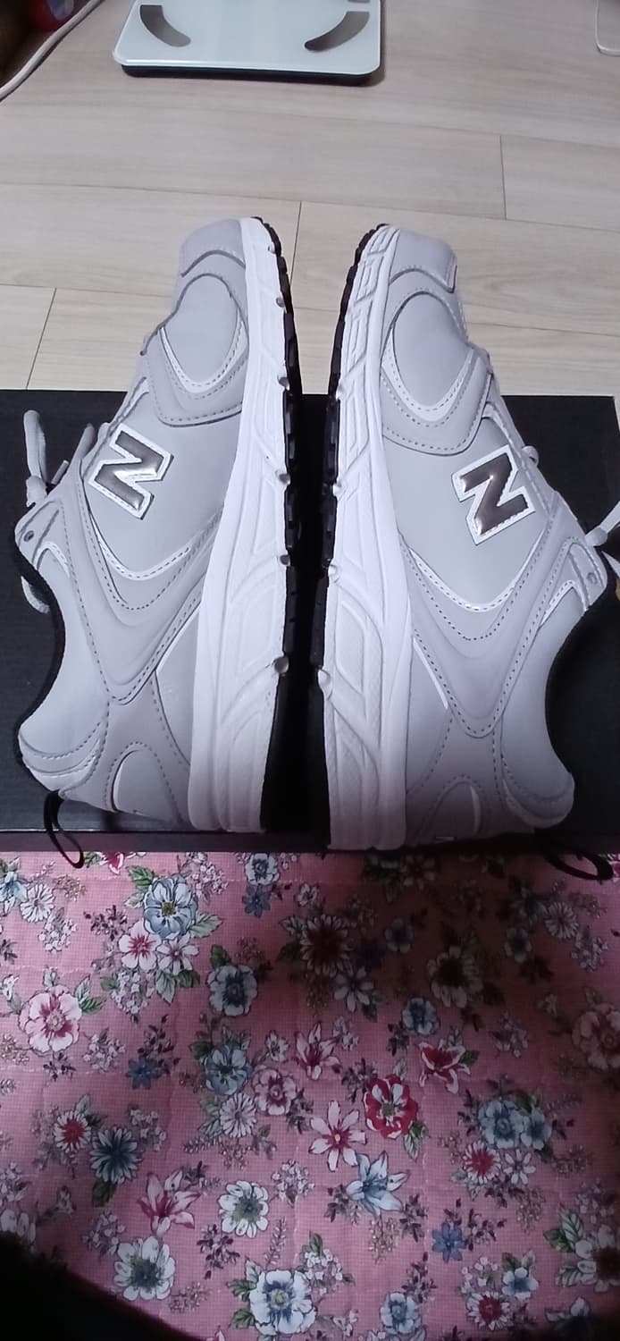 뉴발란스운동화(240mm)  상품이미지8