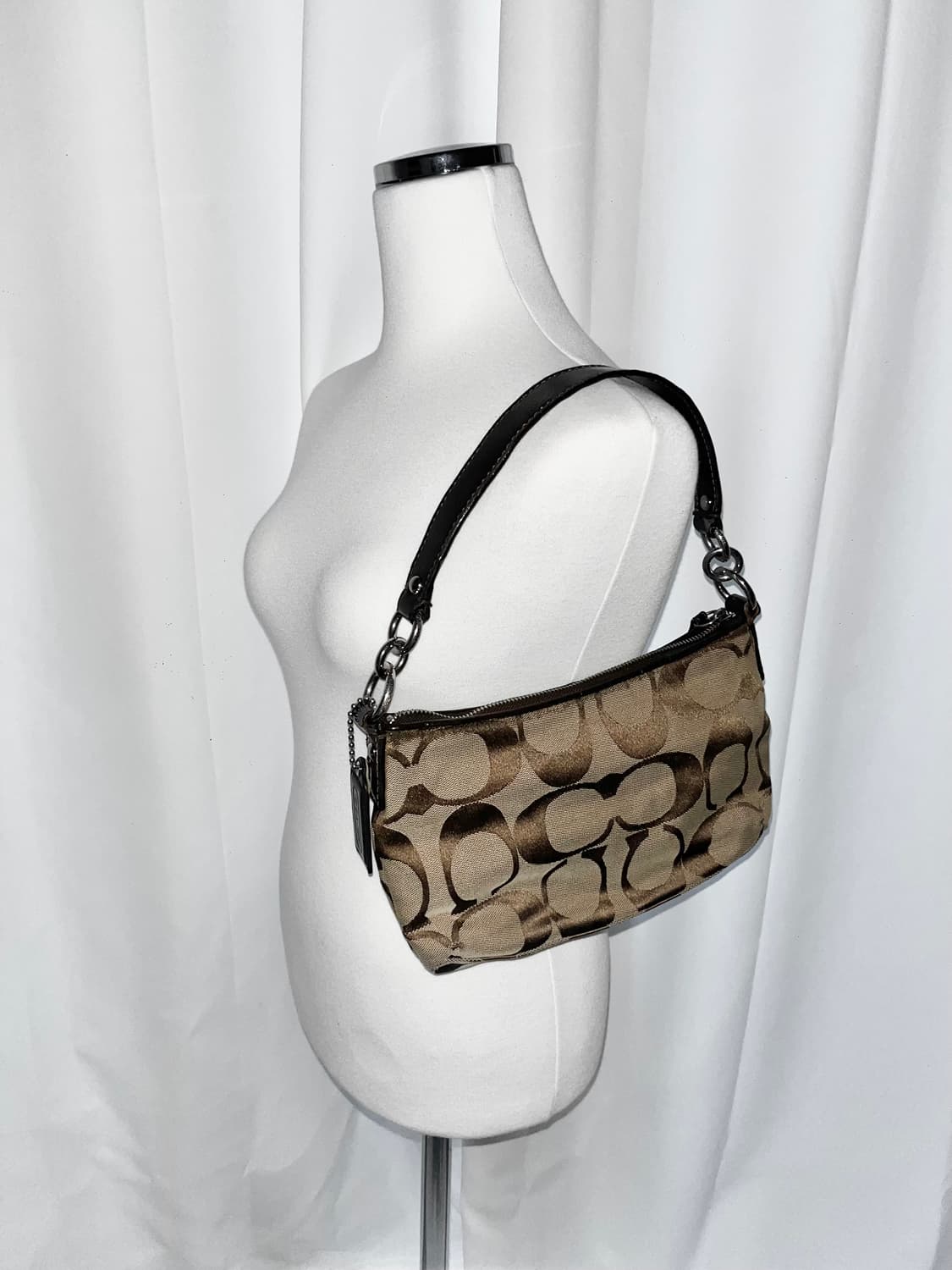 코치 숄더백 상품이미지6