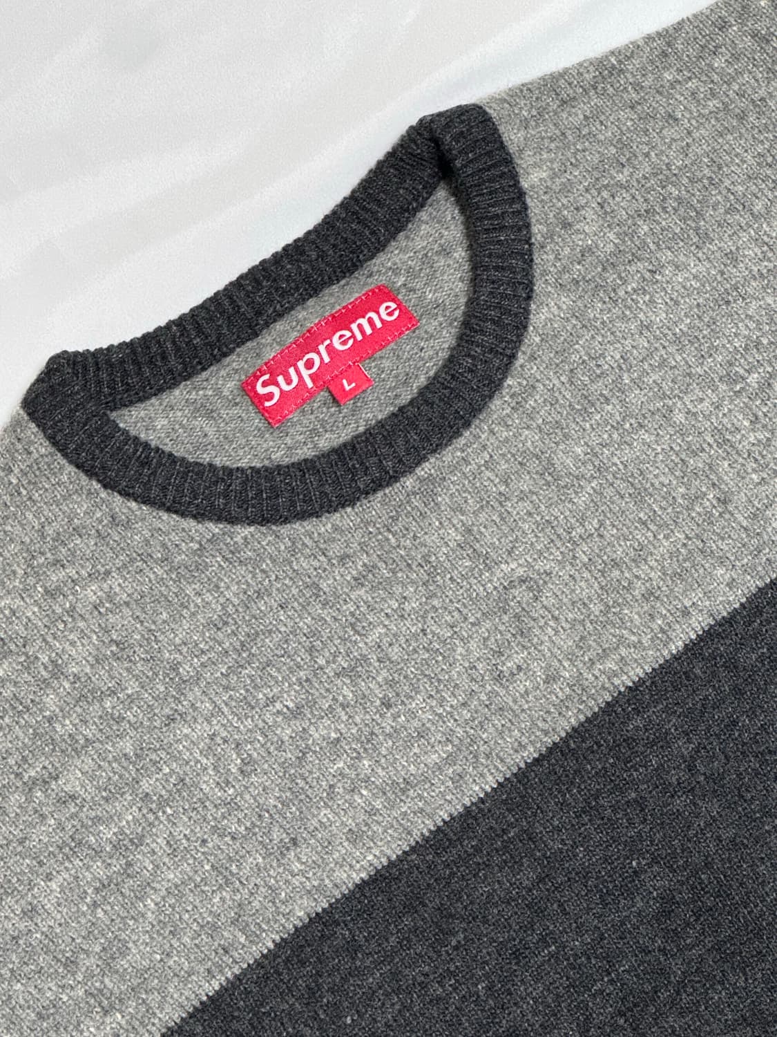 00s 올드슈프림 니트 상품이미지1