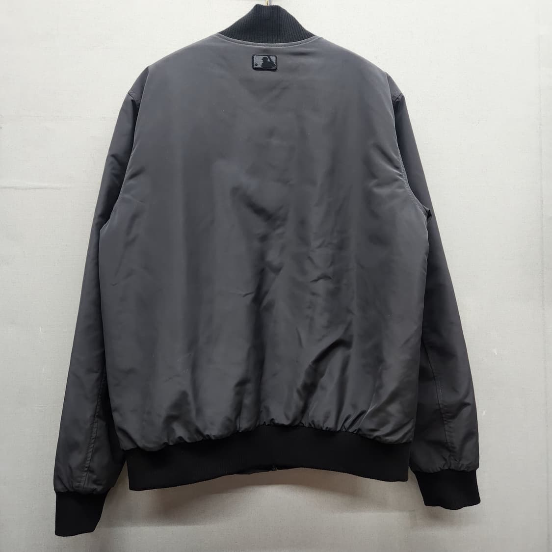 MLB 뉴욕양키스 로고 자수 항공점퍼 100(XL) 상품이미지3