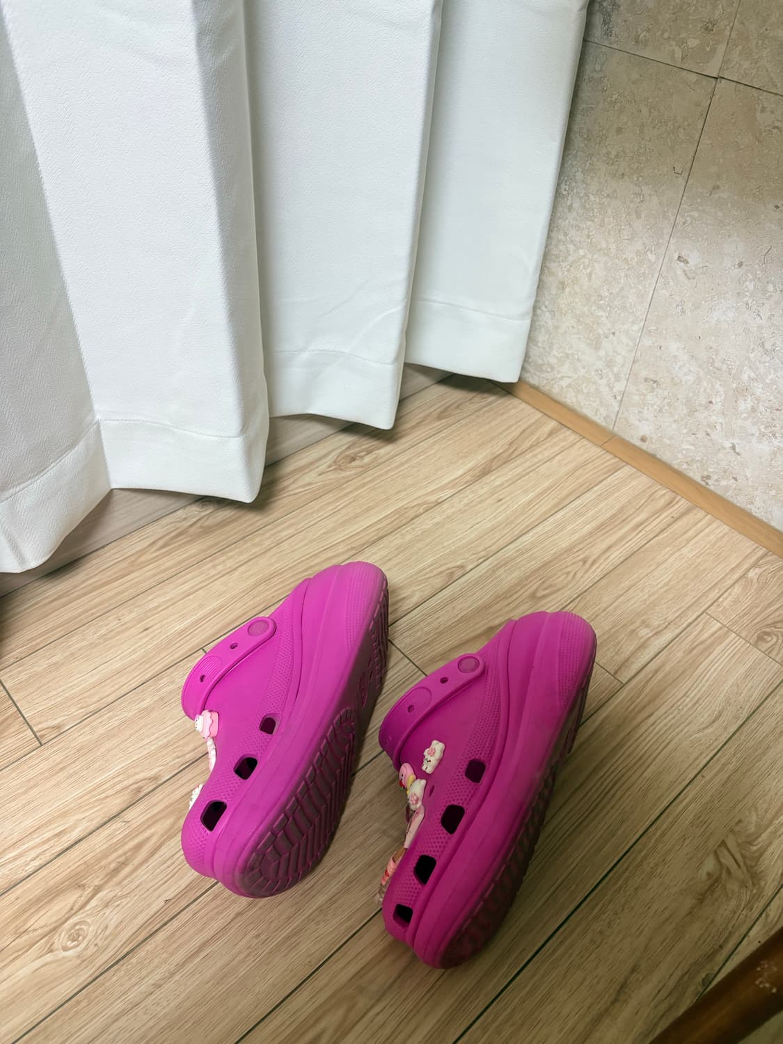 핫핑크 크록스 250 상품이미지3