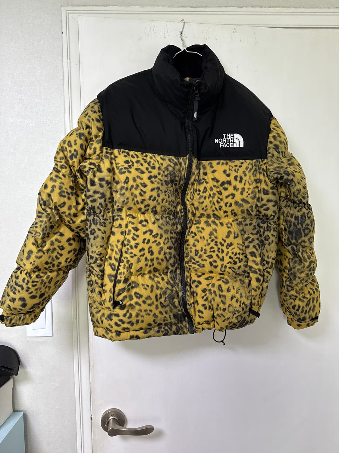 카티 노스페이스 레오파드 구스다운 패딩 사이즈 L 상품이미지2