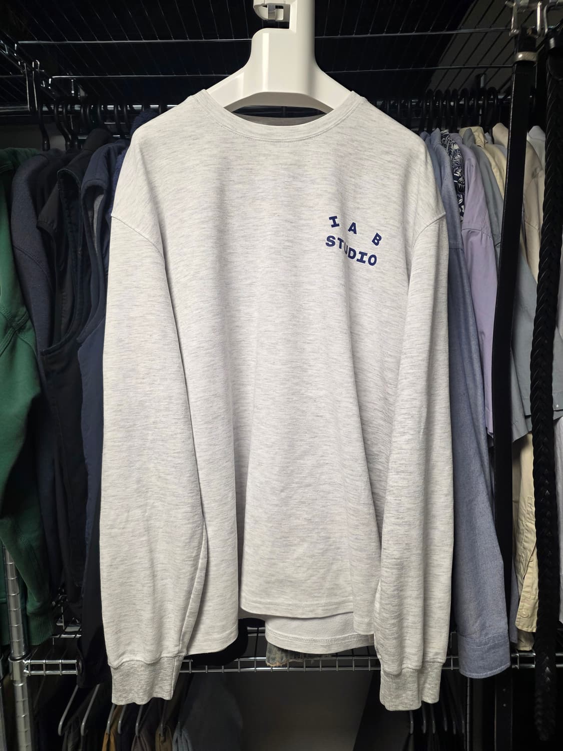 아이앱스튜디오 롱슬리브 그레이 XL 상품이미지1