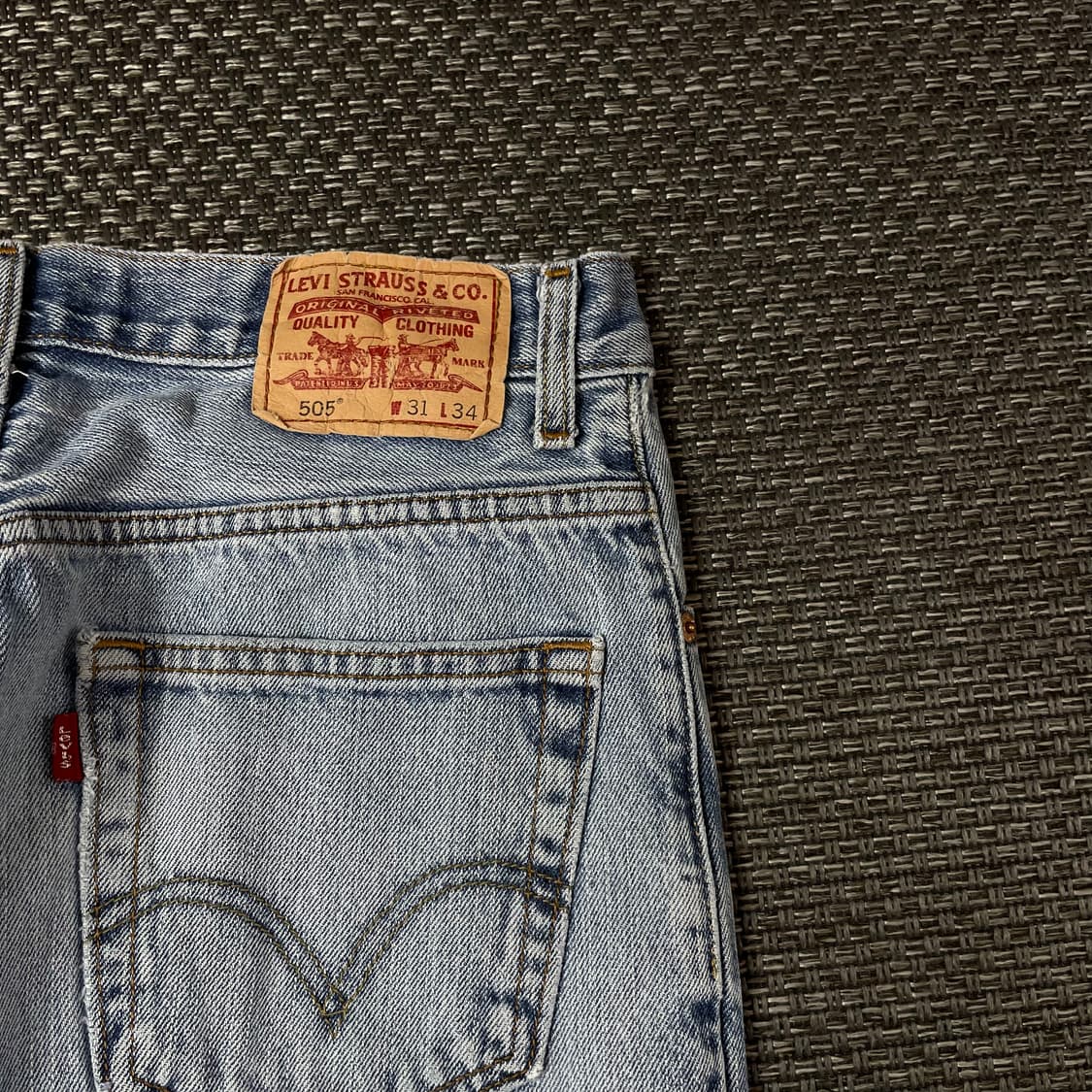 (31) 리바이스 505 31X34 데미지 연청 데님 팬츠 레귤러핏 상품이미지7