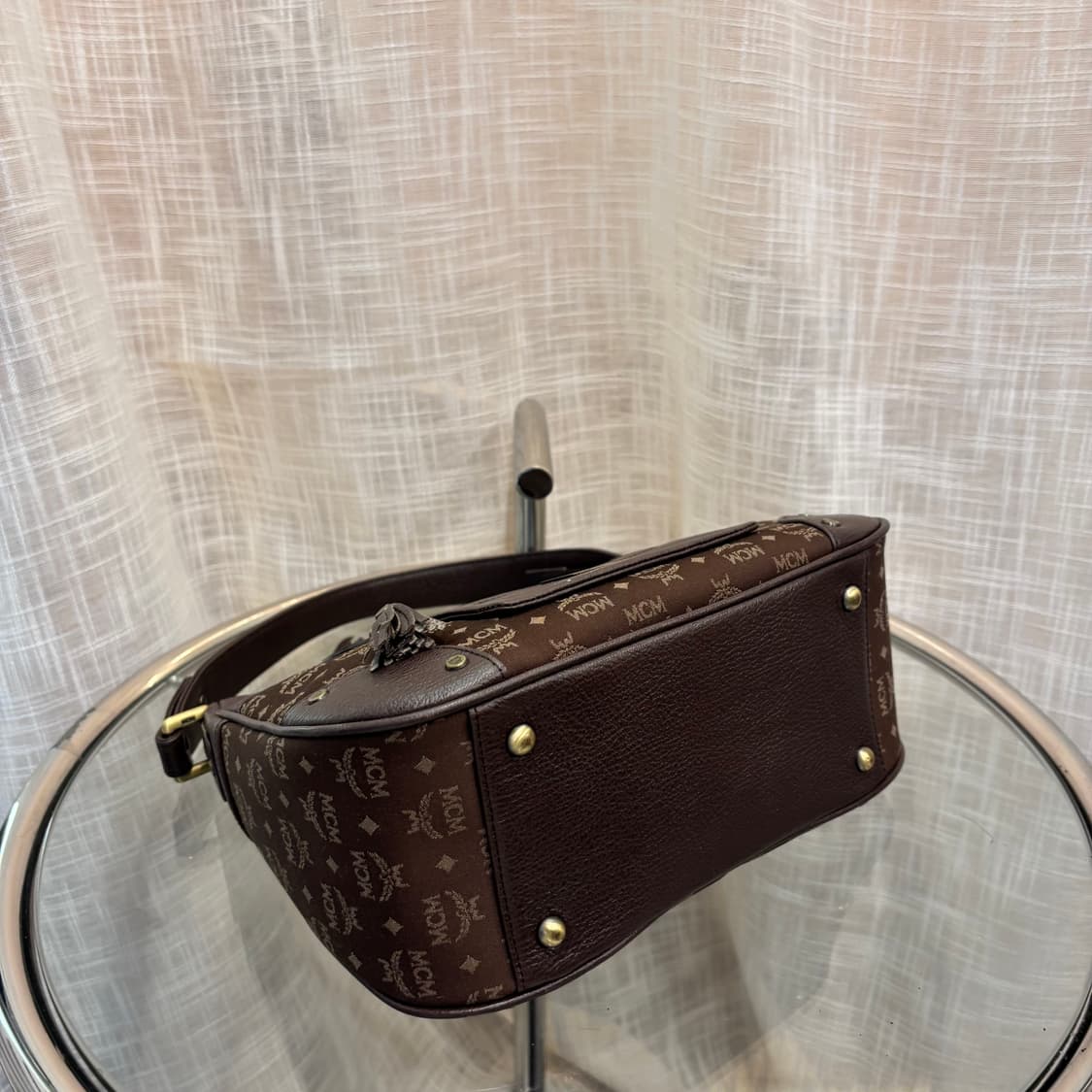 정품 MCM 호보 숄더백     상품이미지5