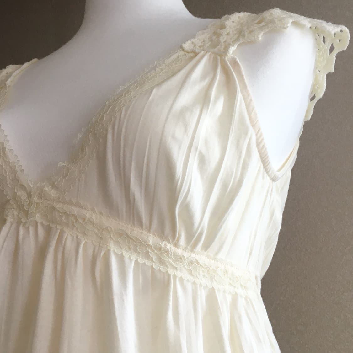 바닐라 플리츠 슬리브리스 상품이미지4