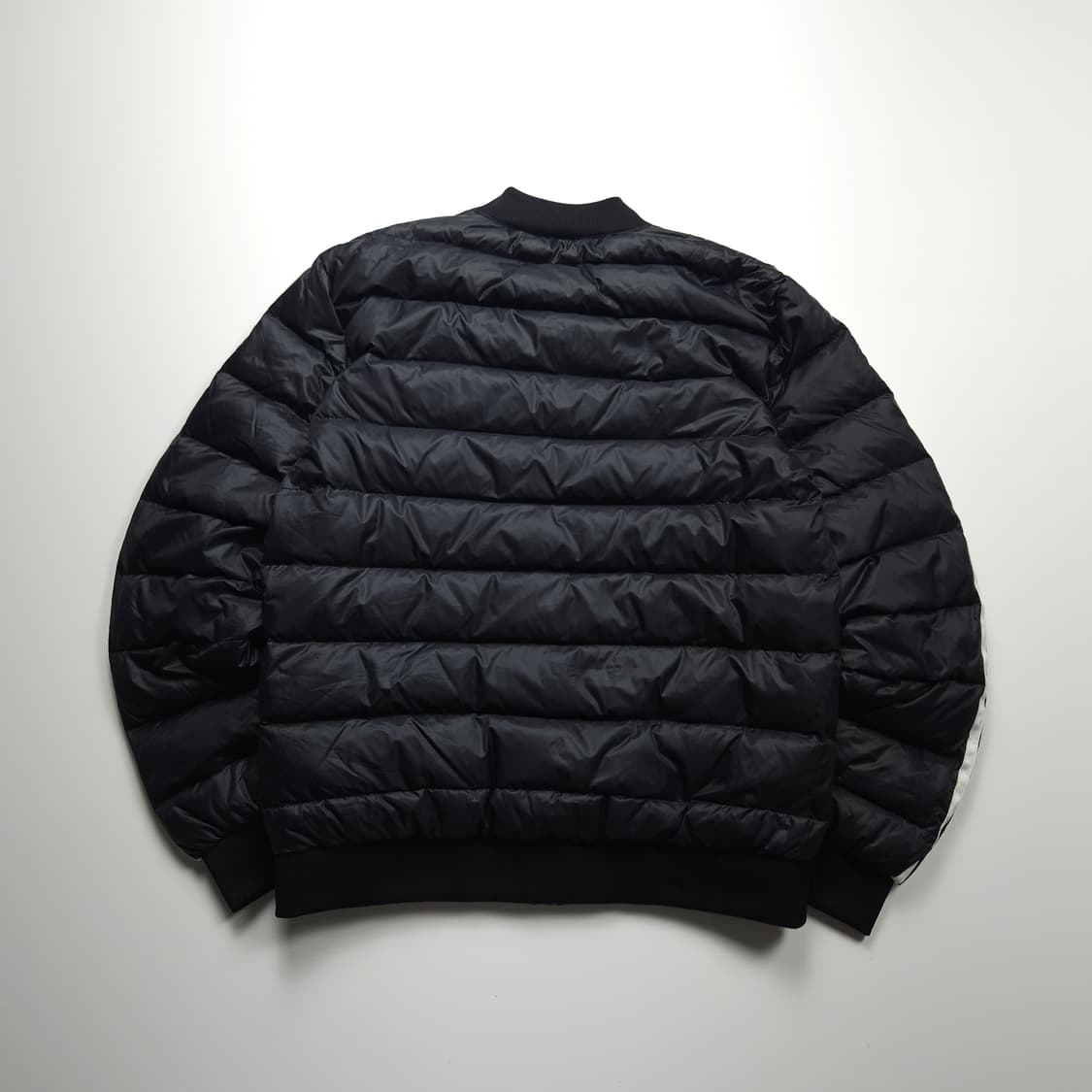 아디다스 슈퍼스타 경량 다운 트랙 패딩 (S) 상품이미지2