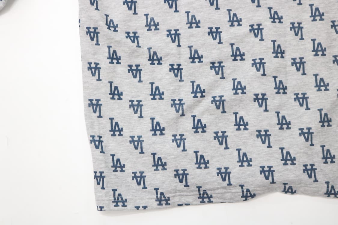 MLB 엠엘비 LA 다저스 모노그램 올오버 패턴 그레이 롱슬리브 L 상품이미지8