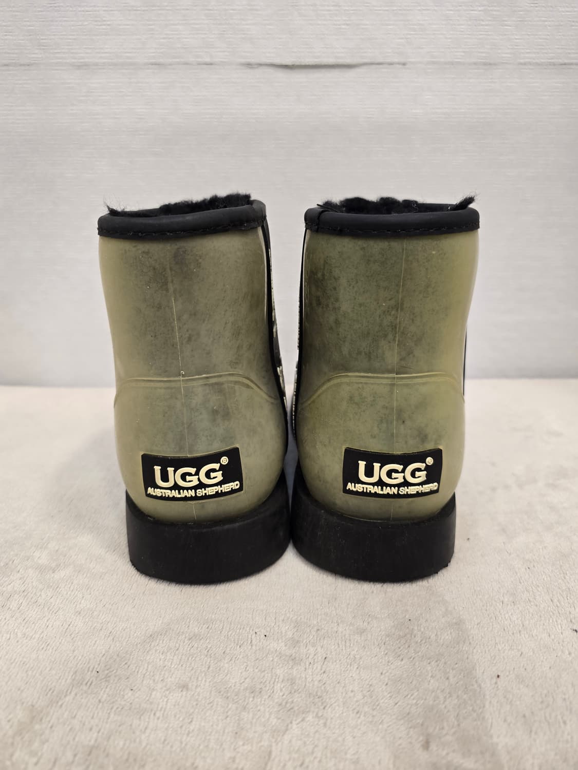 UGG 어그 클리어 미니 부츠 EU36 (225~230) 상품이미지4