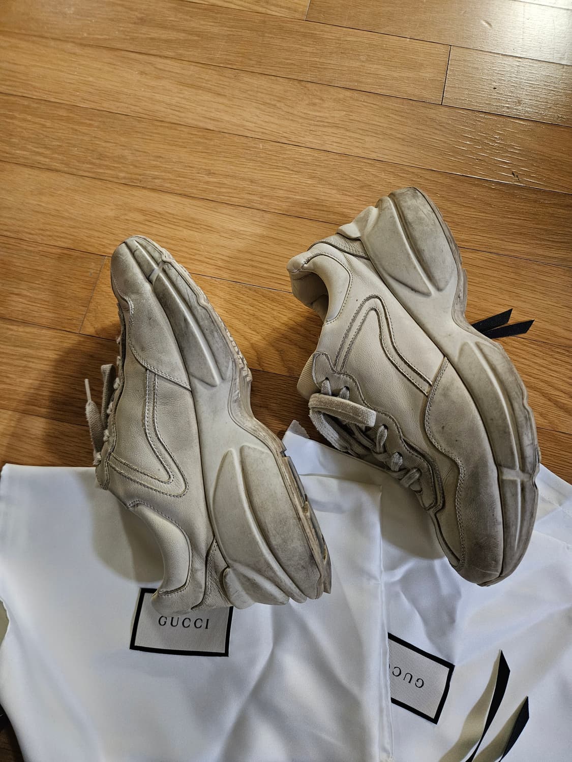 구찌 라이톤 더티 상품이미지3