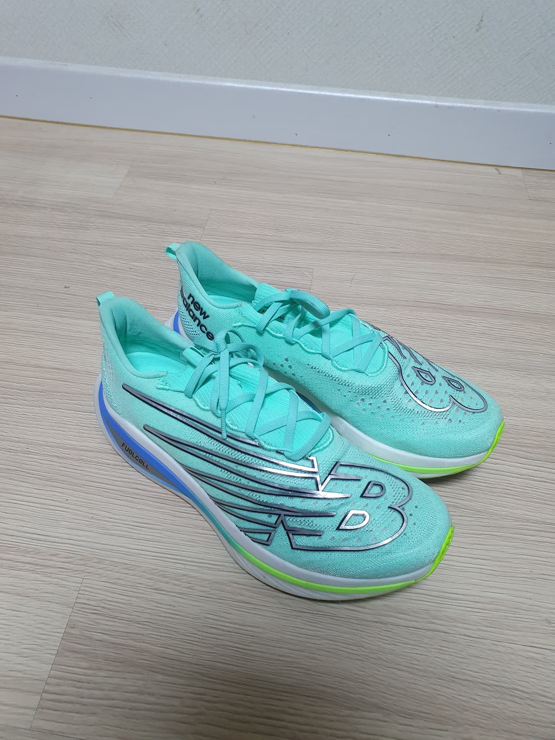 뉴발란스 퓨어셀 엘리트 v3 러닝화 290 상품이미지2