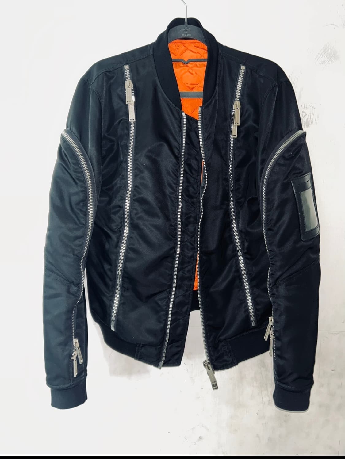 디스퀘어드 DSQUARED2 지처 디테일 봄버 상품이미지1