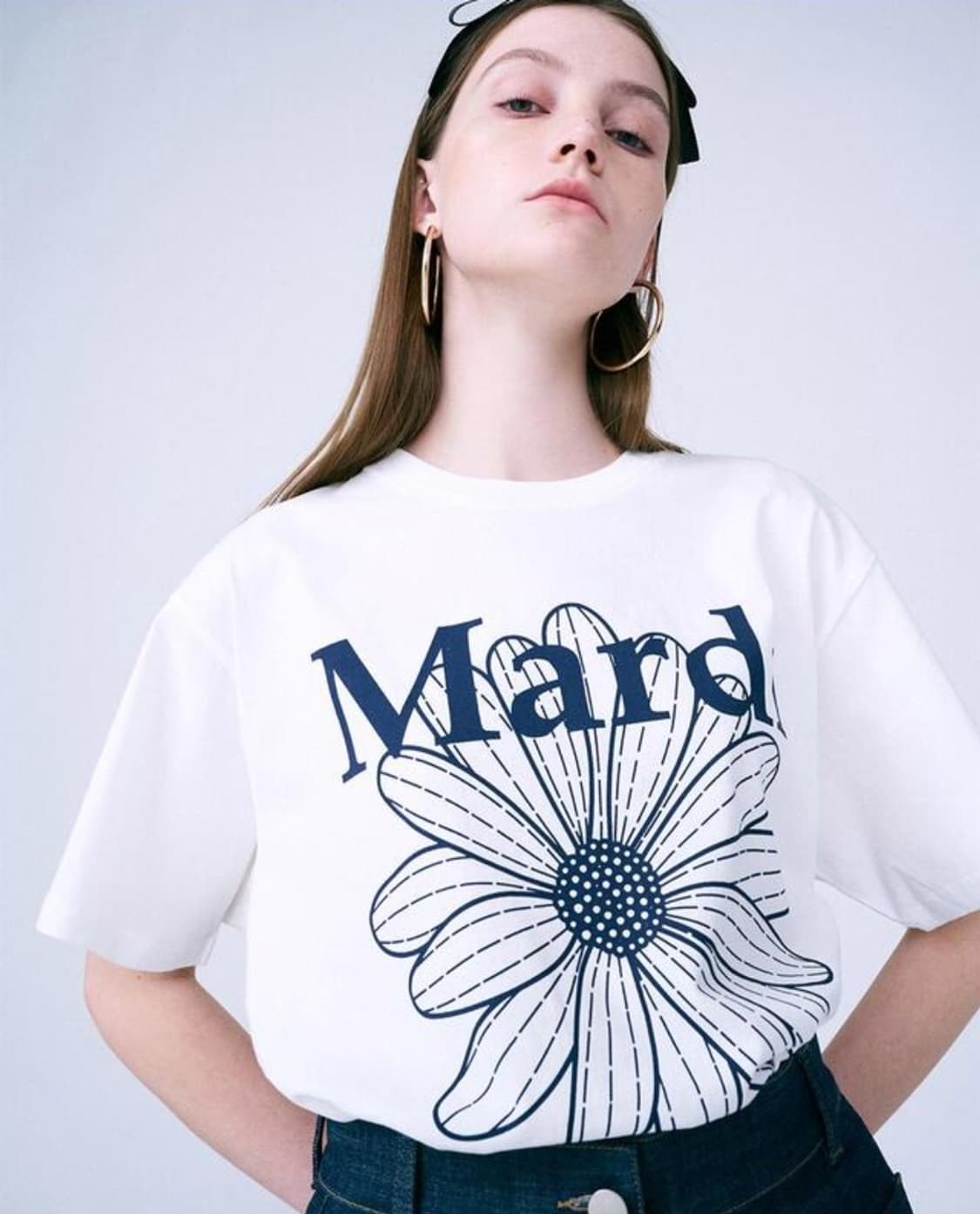 마르디 메크르디 반팔 화이트 네이비 루즈핏 상품이미지1