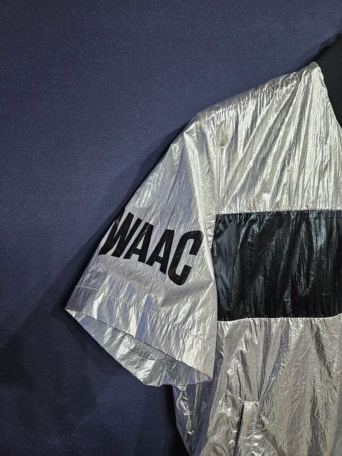 왁 프린팅 실버 남성 100 골프 바람막이 자켓  상품이미지3