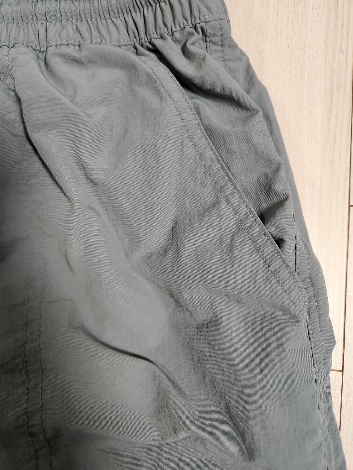 새상품급) 코드그라피 블루 밴딩 반바지 사이즈m

여러 중고사이트에도 같 상품이미지5