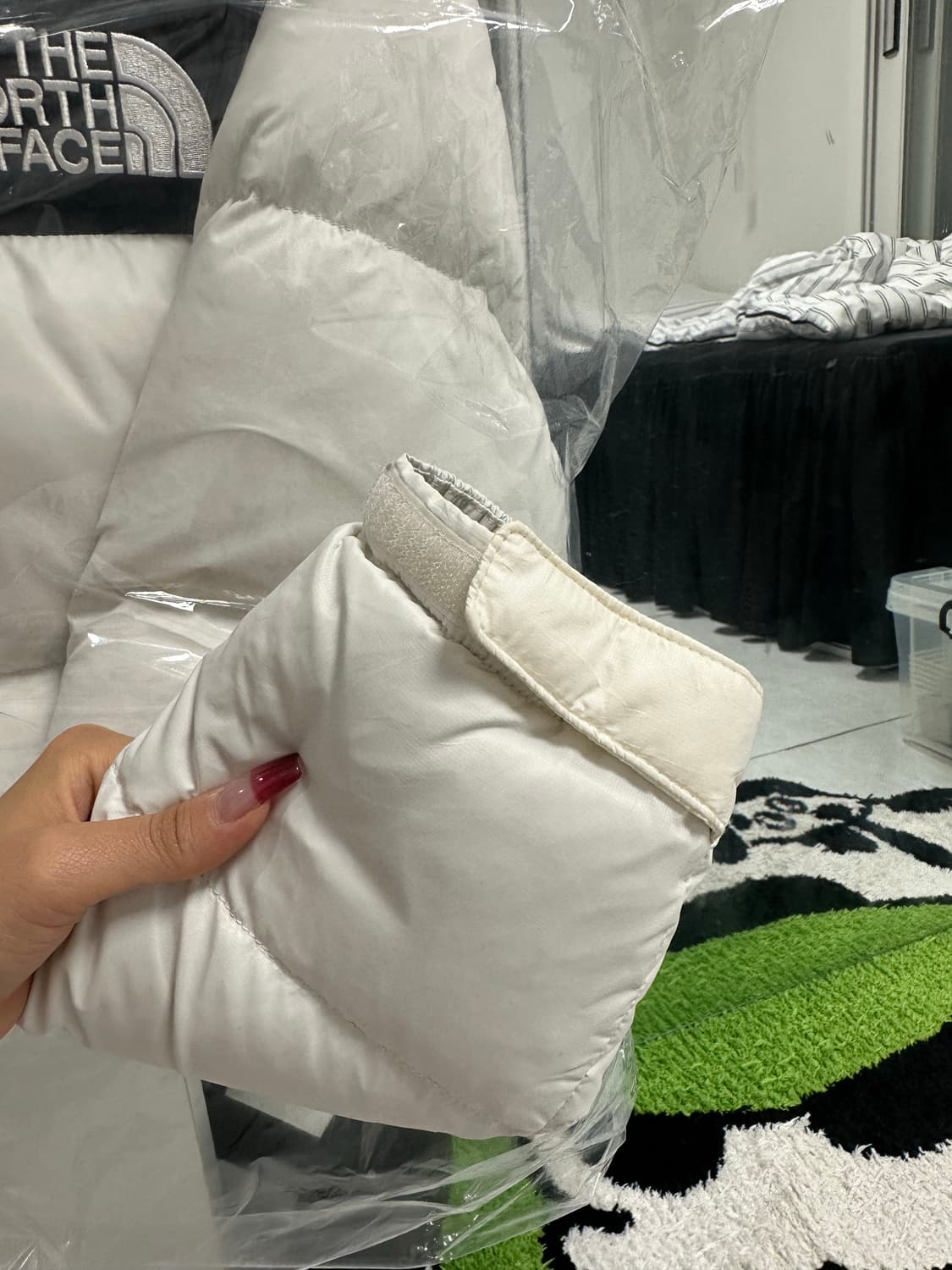 노스페이스 눕시 숏패딩 가데니아 화이트 S 상품이미지3