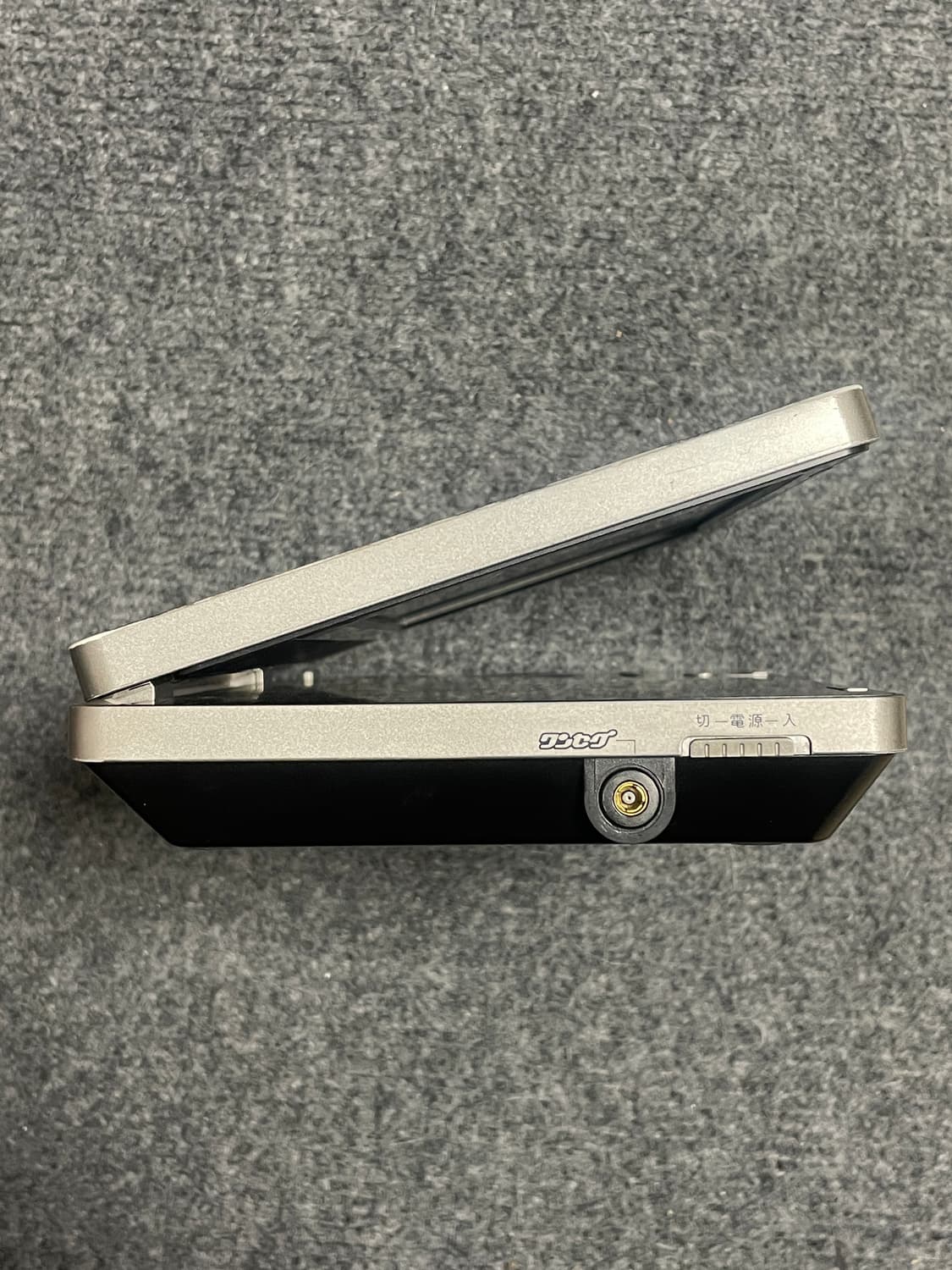 도시바 SD-P70DT 포터블 DVD 플레이어 상품이미지9